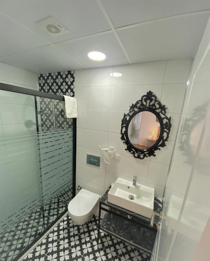 Cunda Kordon Otel Ayvalı Exterior foto